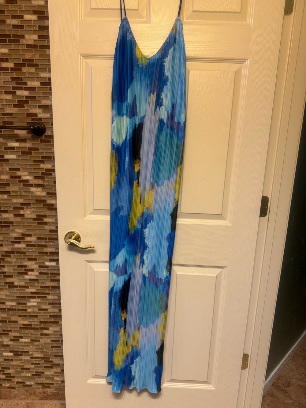 PrettyLittleThing Blue Multi Pleated Maxi Dress